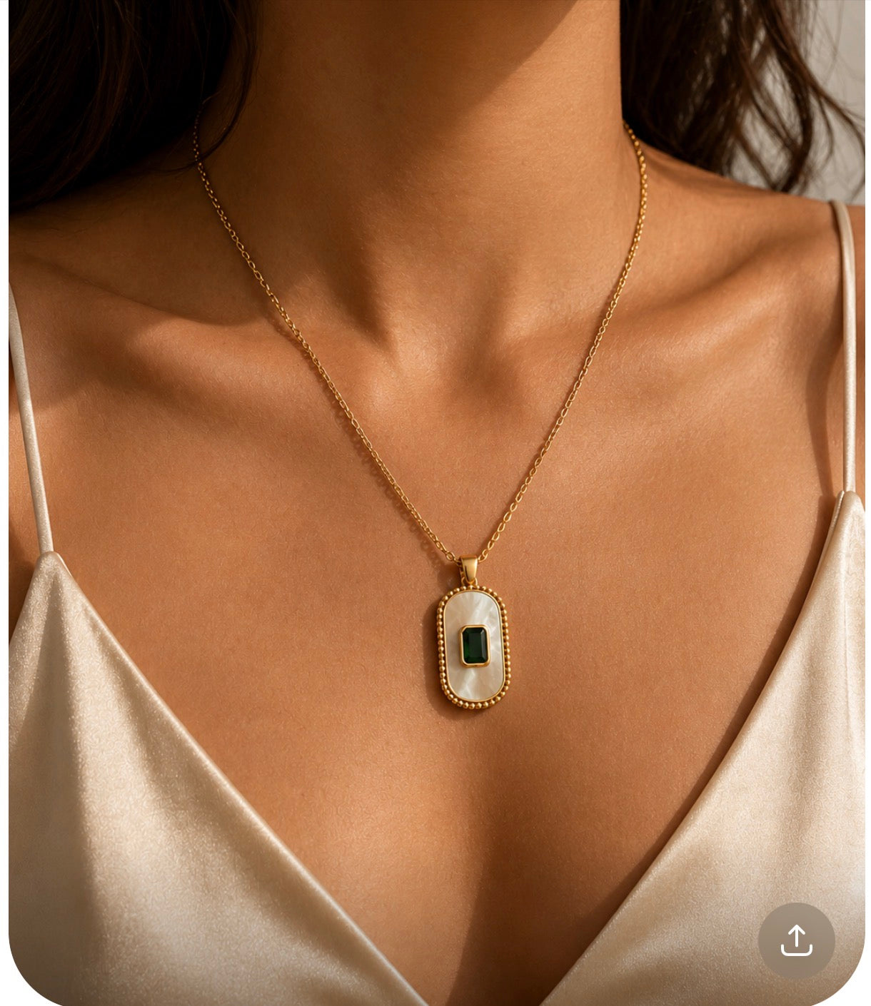 Emerald Grace Pendant Necklace