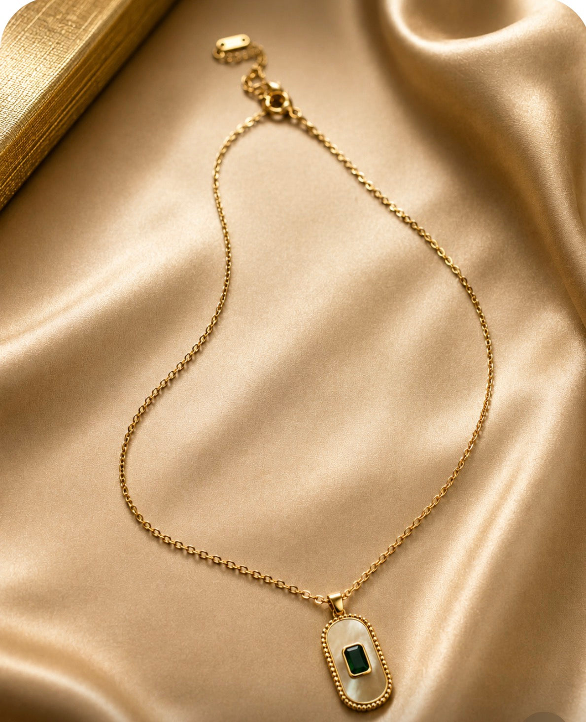 Emerald Grace Pendant Necklace