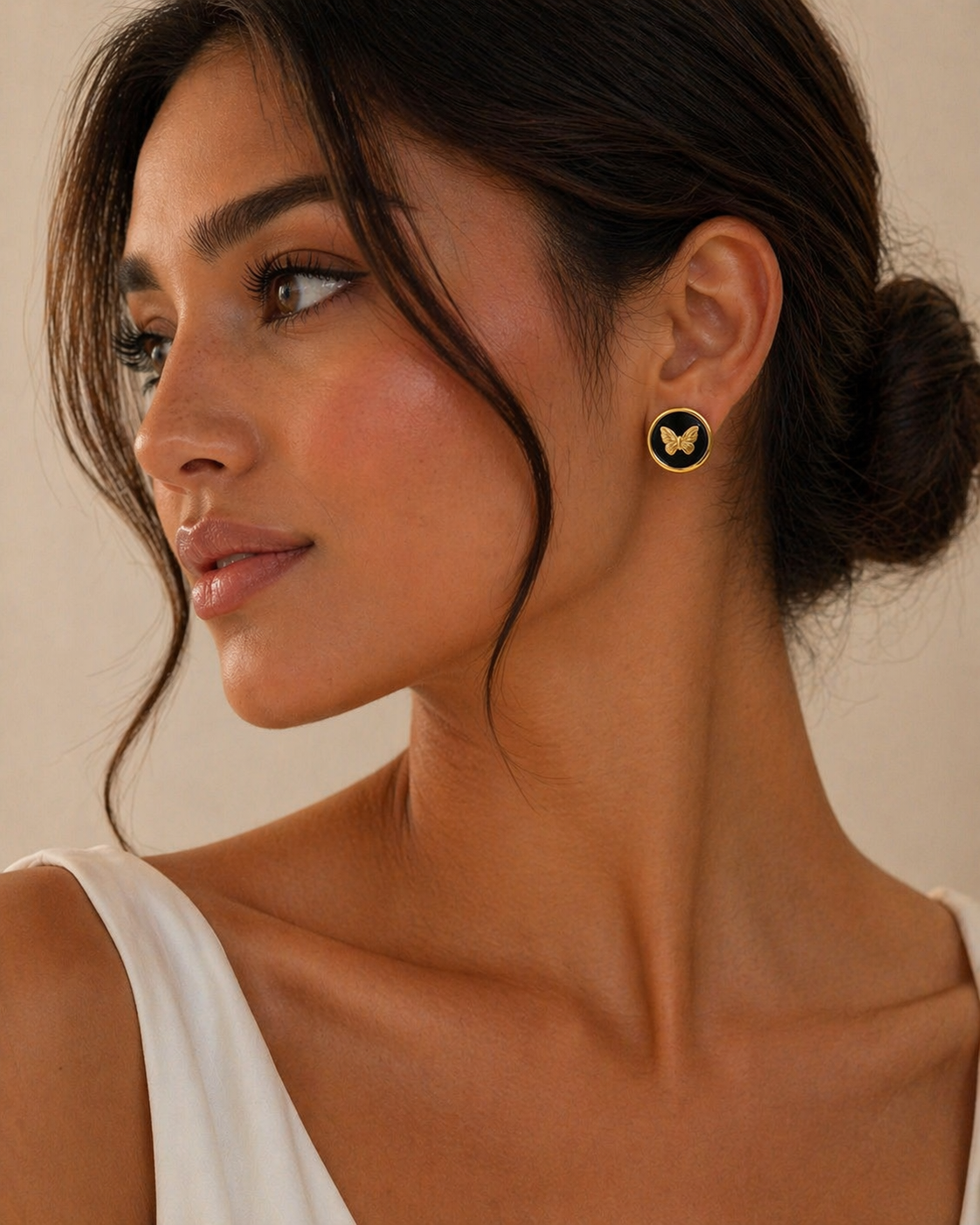 ELEAMS “Butterfly Noir” Stud Earrings